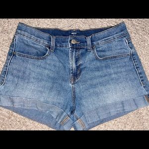 Medium rise jean shorts